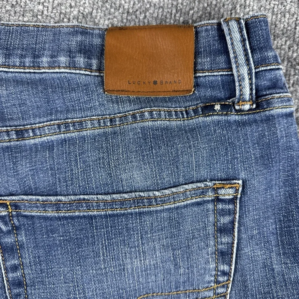 Lucky Brand 410 Athletic Slim Straight Jean Mens 38x30 Medium Blue Stretch Denim